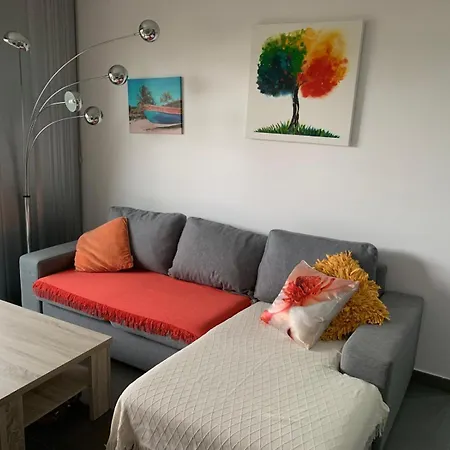Modern Pool Avorh Vakantiehuis *